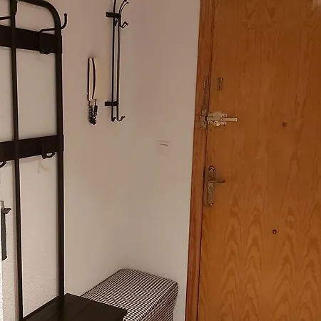 Cafe Del Mar 公寓 *